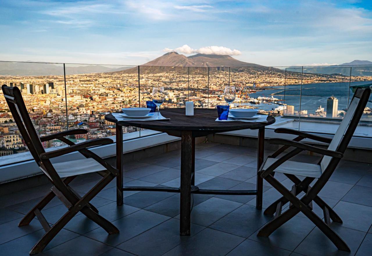 Terrazza Manu - Loft Suspended Over The City-Vomero Napoli Eksteriør bilde