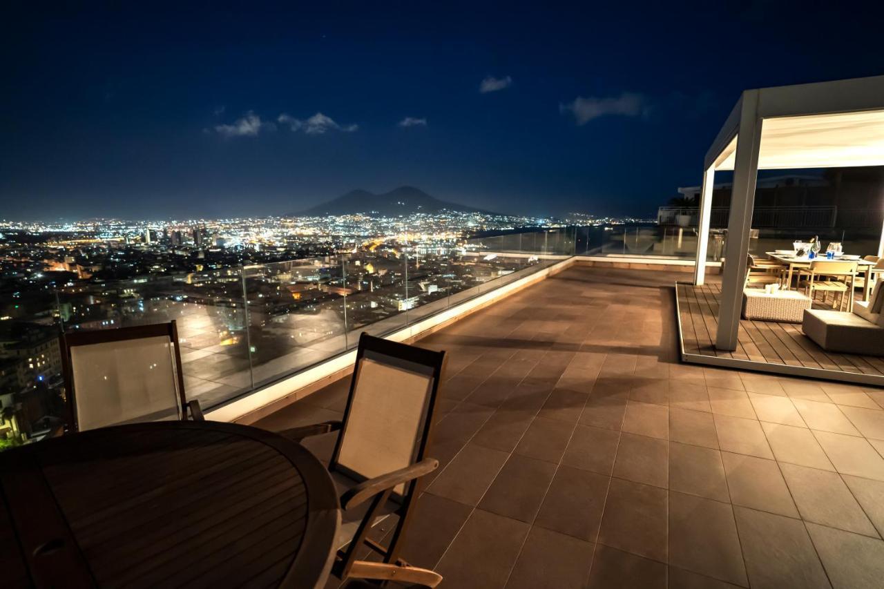 Terrazza Manu - Loft Suspended Over The City-Vomero Napoli Eksteriør bilde